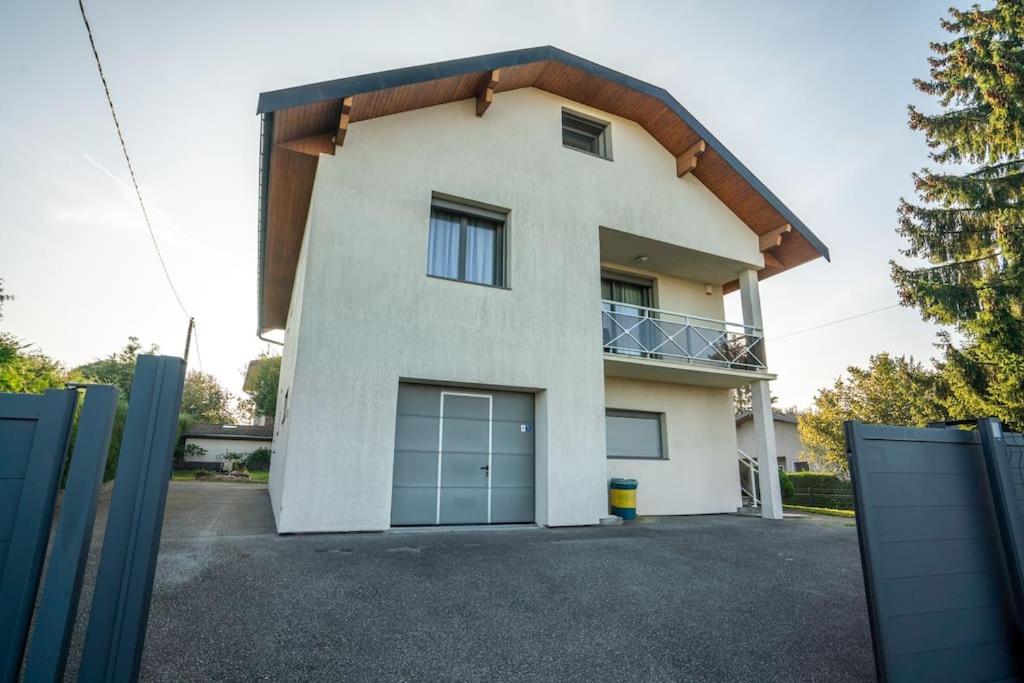 فيلا Maison Vue Semnoz آنسي المظهر الخارجي الصورة